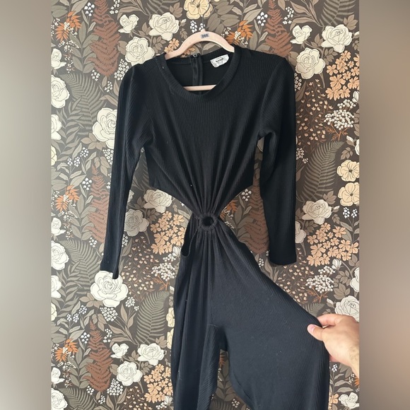LNA Banx Cutout Jumpsuit in black size small - Picture 5 of 9